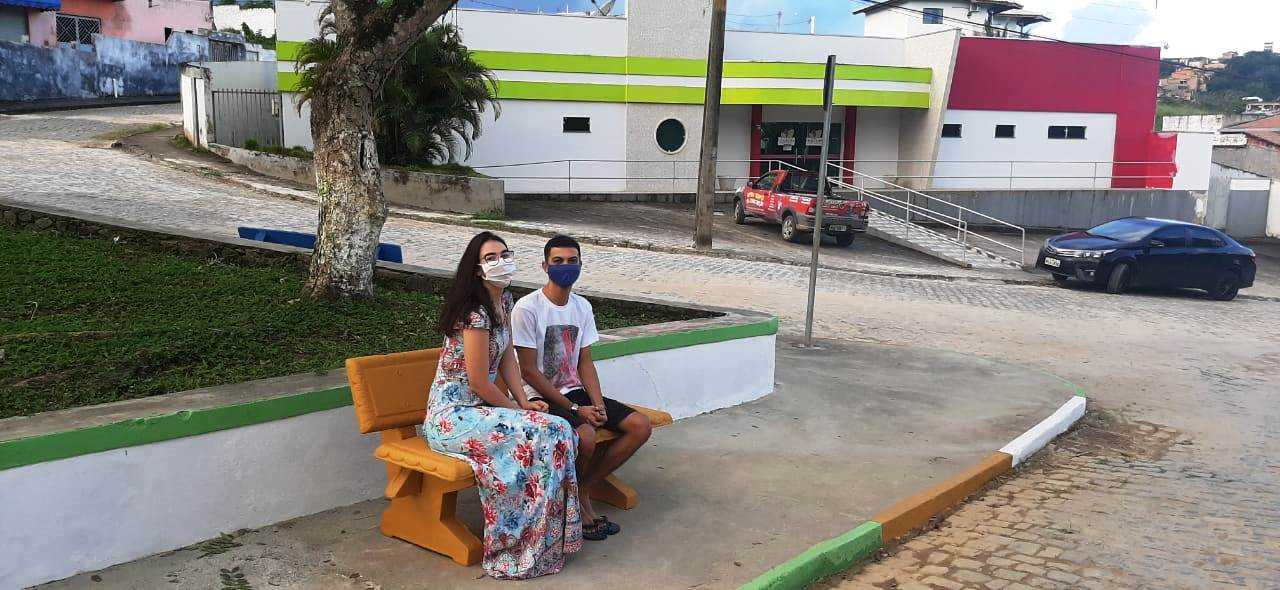 Camacã: Prefeitura revitaliza mais uma praça

